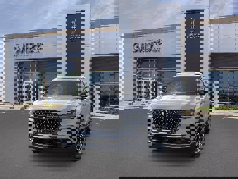 New 2026 Lincoln Nautilus Premier w/ Equipment Group 102A image 2