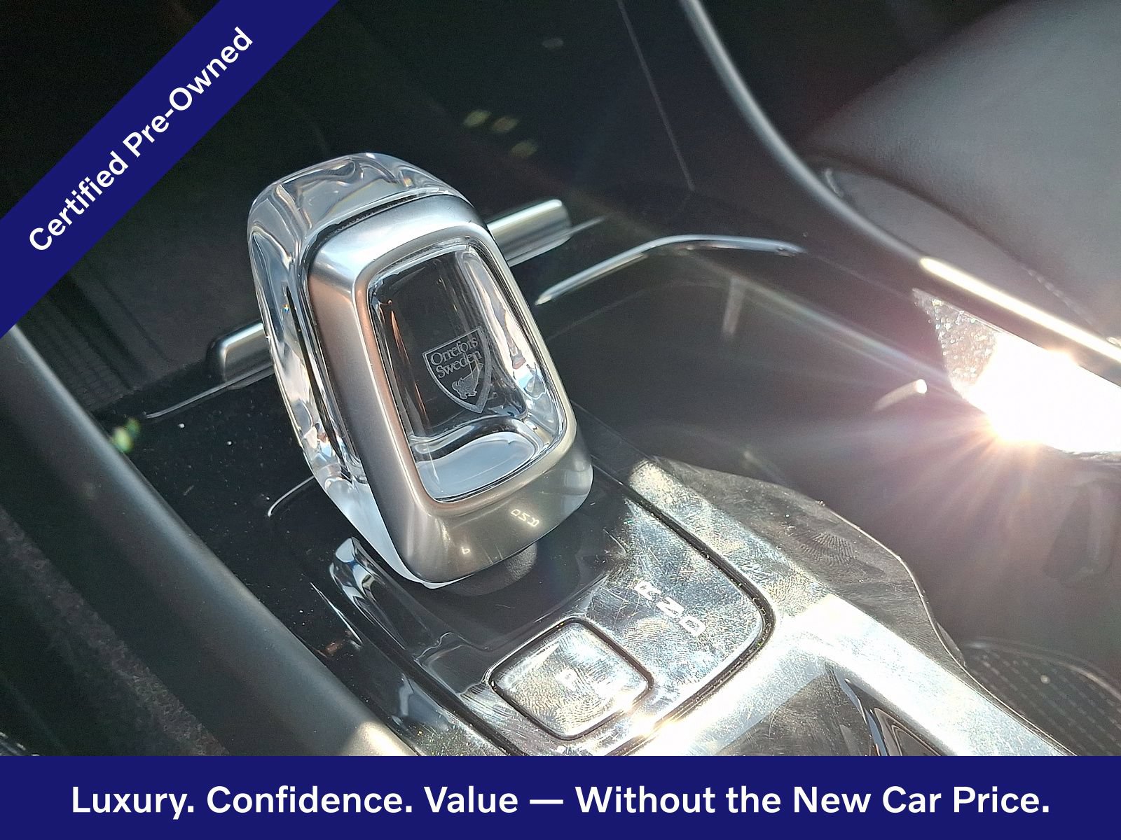 Certified 2024 Volvo XC40 B5 Plus w/ Climate Package AWD/4WD image 16