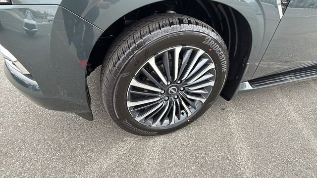 New 2026 Nissan Armada Platinum Reserve image 9