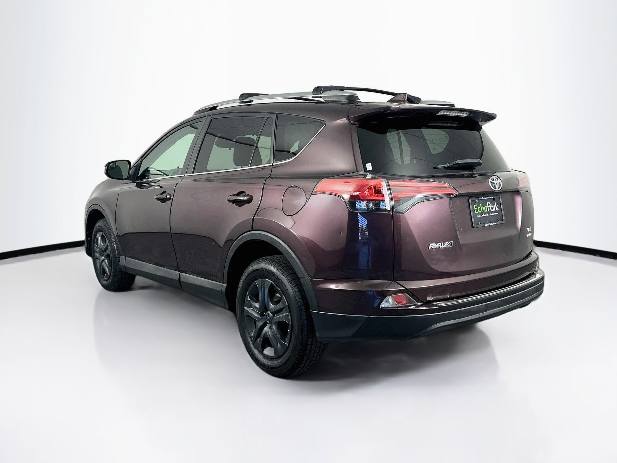 Used 2017 Toyota RAV4 LE w/ Carpet Mat Package AWD/4WD image 5