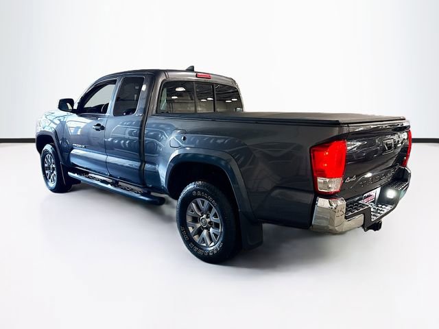Used 2017 Toyota Tacoma SR5 w/ Tow Package image 8