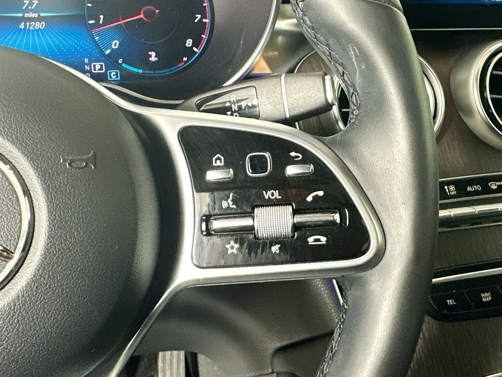 Certified 2022 Mercedes-Benz GLC 300 4MATIC image 13