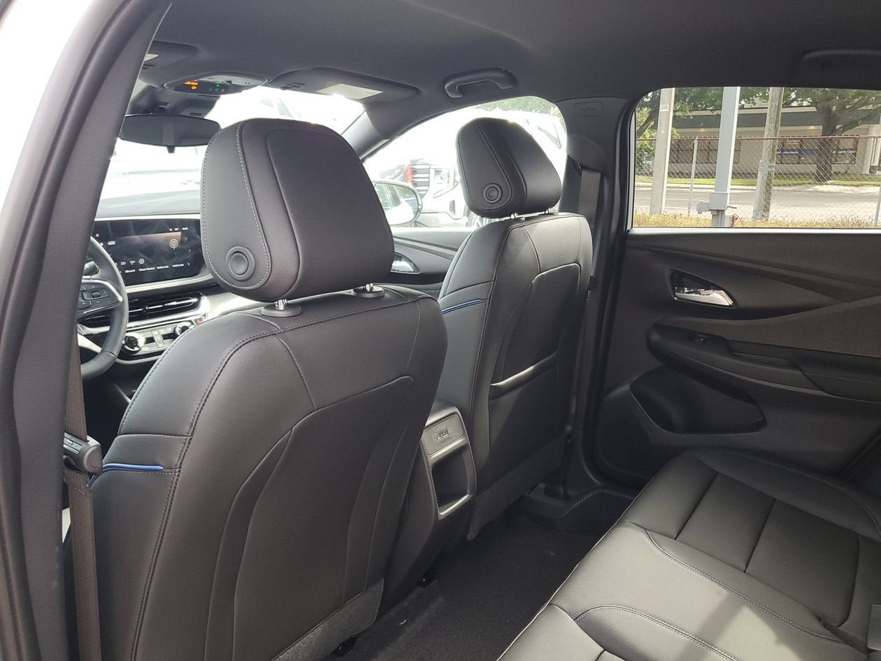 New 2026 Buick Envista Sport Touring w/ Convenience I Package FWD image 9