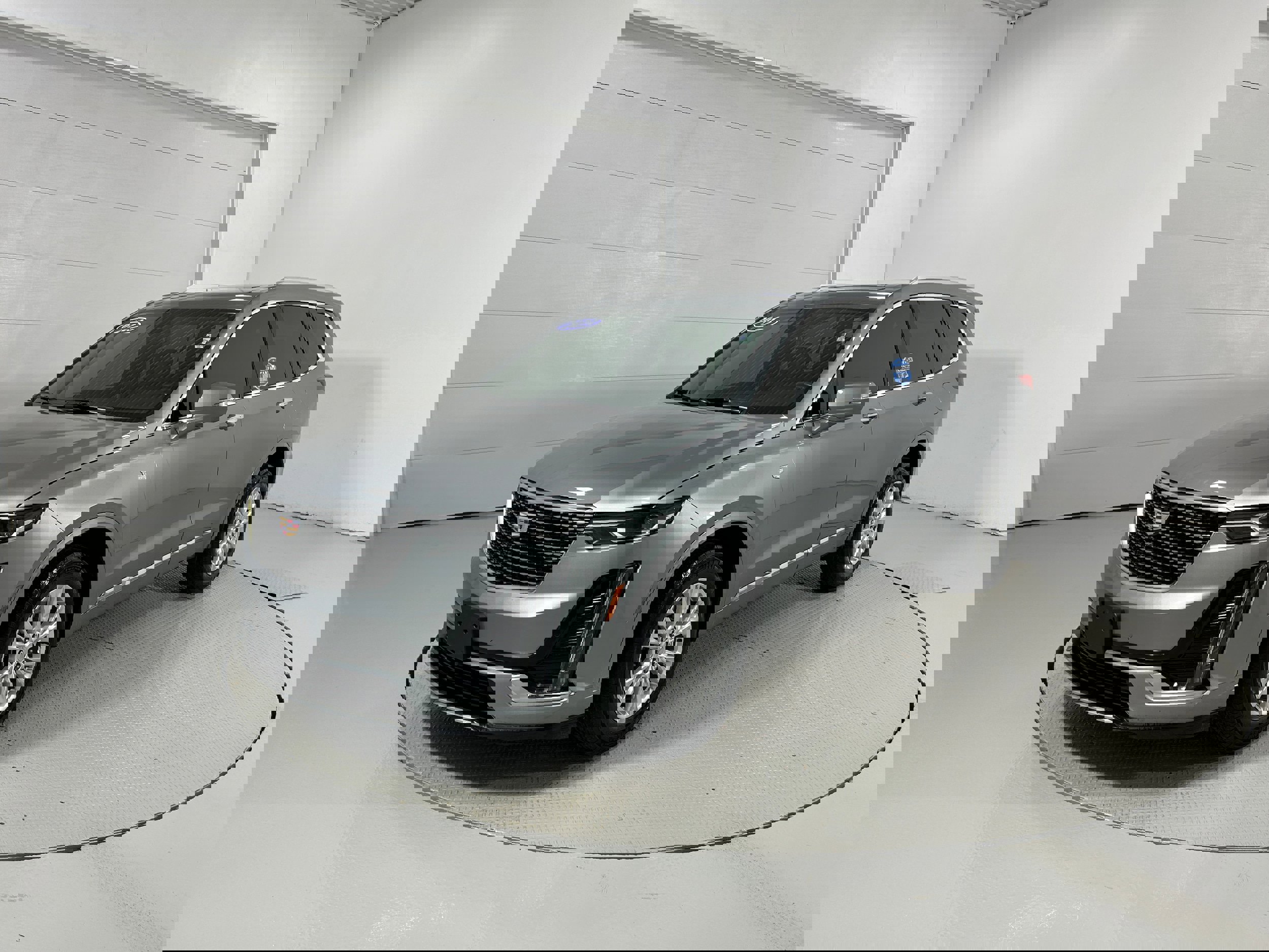 Used 2023 Cadillac XT6 Luxury image 21