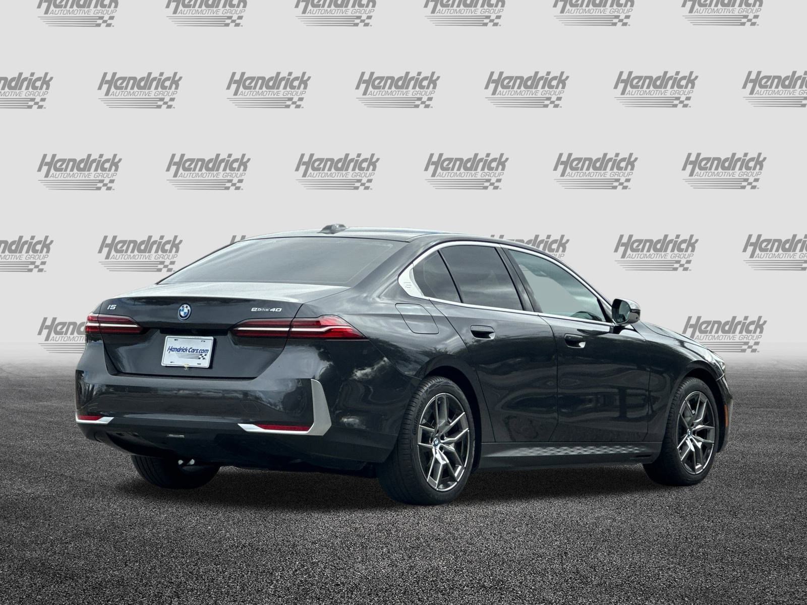 Certified 2024 BMW i5 eDrive40i w/ Premium Package image 5