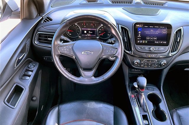 Used 2022 Chevrolet Equinox RS w/ RS Leather Package image 5