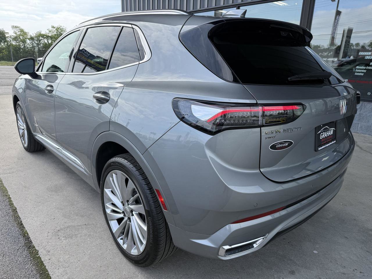 Used 2024 Buick Envision Avenir AWD/4WD image 7