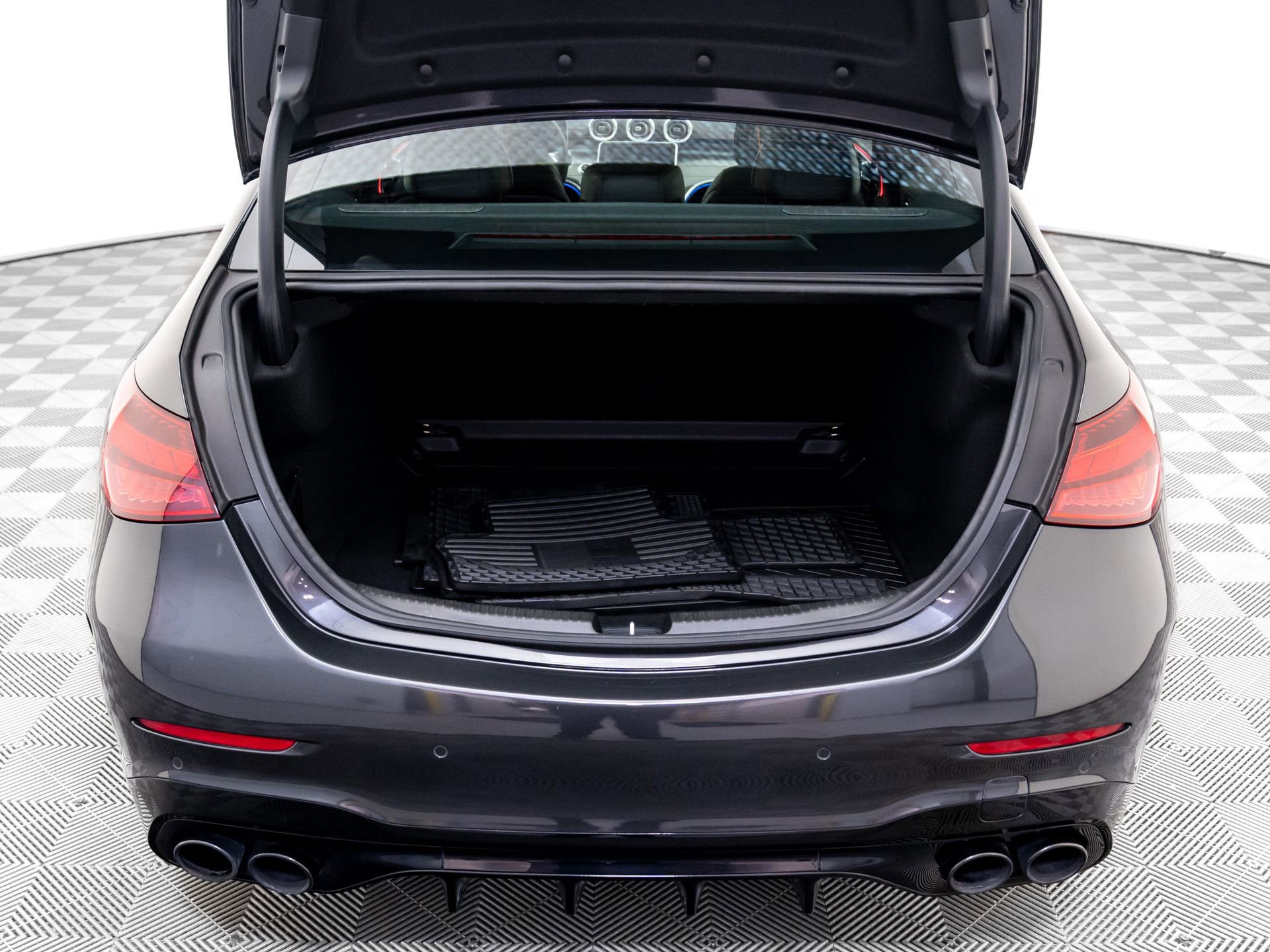 Used 2023 Mercedes-Benz C 43 AMG 4MATIC Sedan image 32