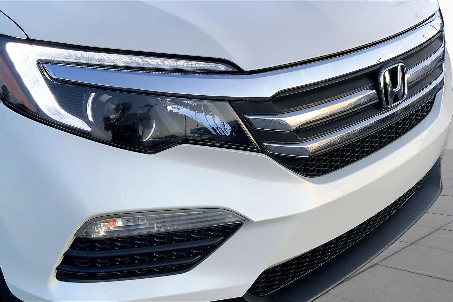Used 2016 Honda Pilot EX image 28