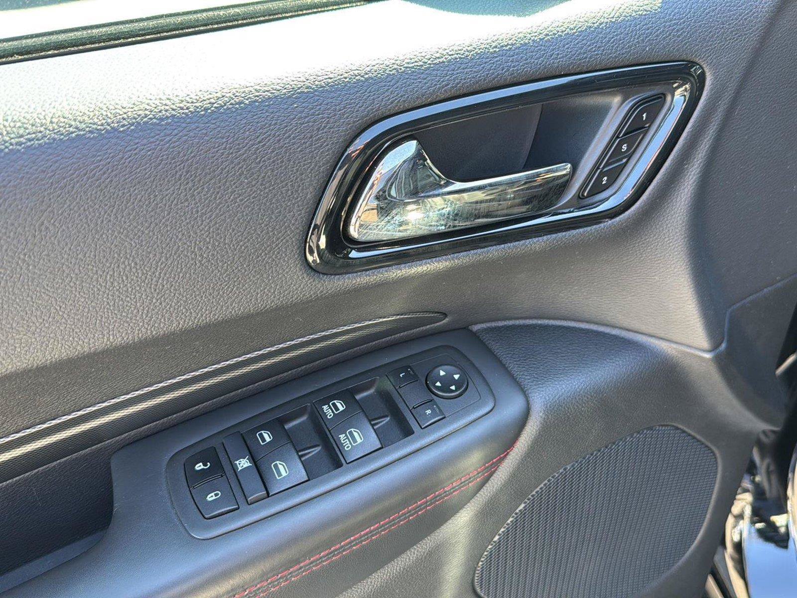 Used 2024 Dodge Durango R/T AWD/4WD image 12