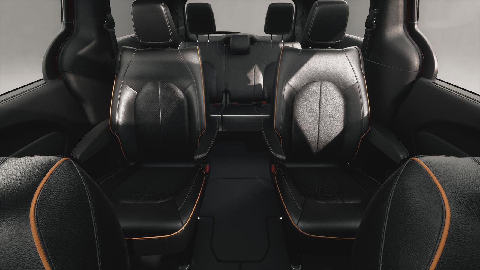 New 2027 Chrysler Pacifica Limited AWD/4WD image 3