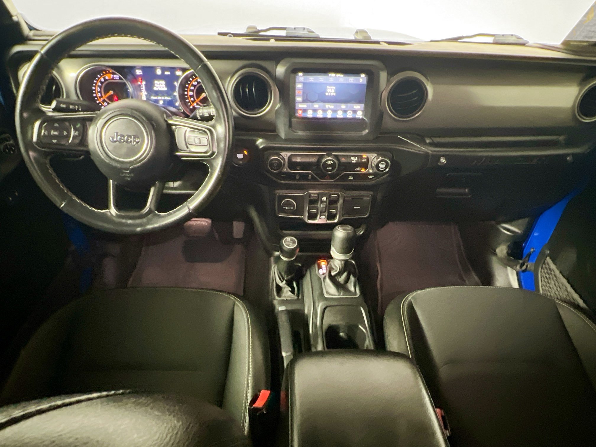 Used 2021 Jeep Wrangler Unlimited Sport AWD/4WD image 29