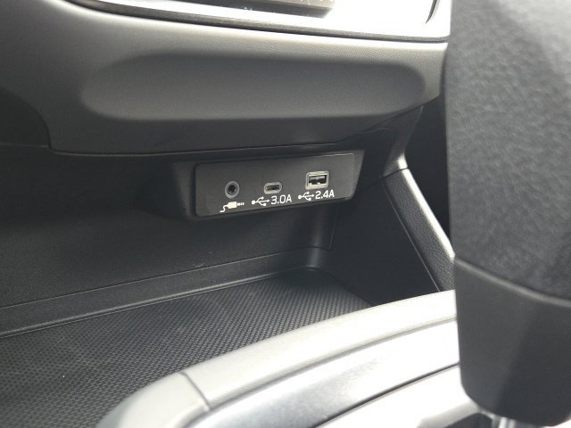 Certified 2026 Subaru Crosstrek 2.5i Premium AWD/4WD image 18