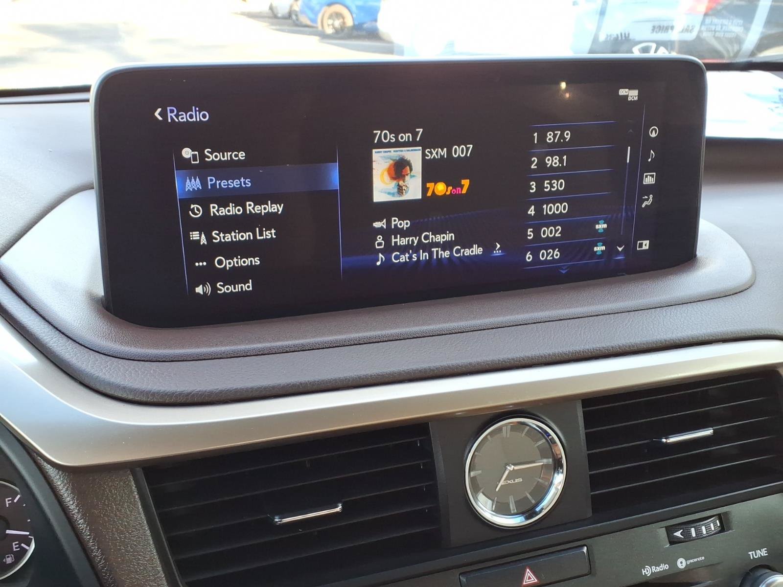 Used 2020 Lexus RX 450h AWD w/ Premium Package image 16