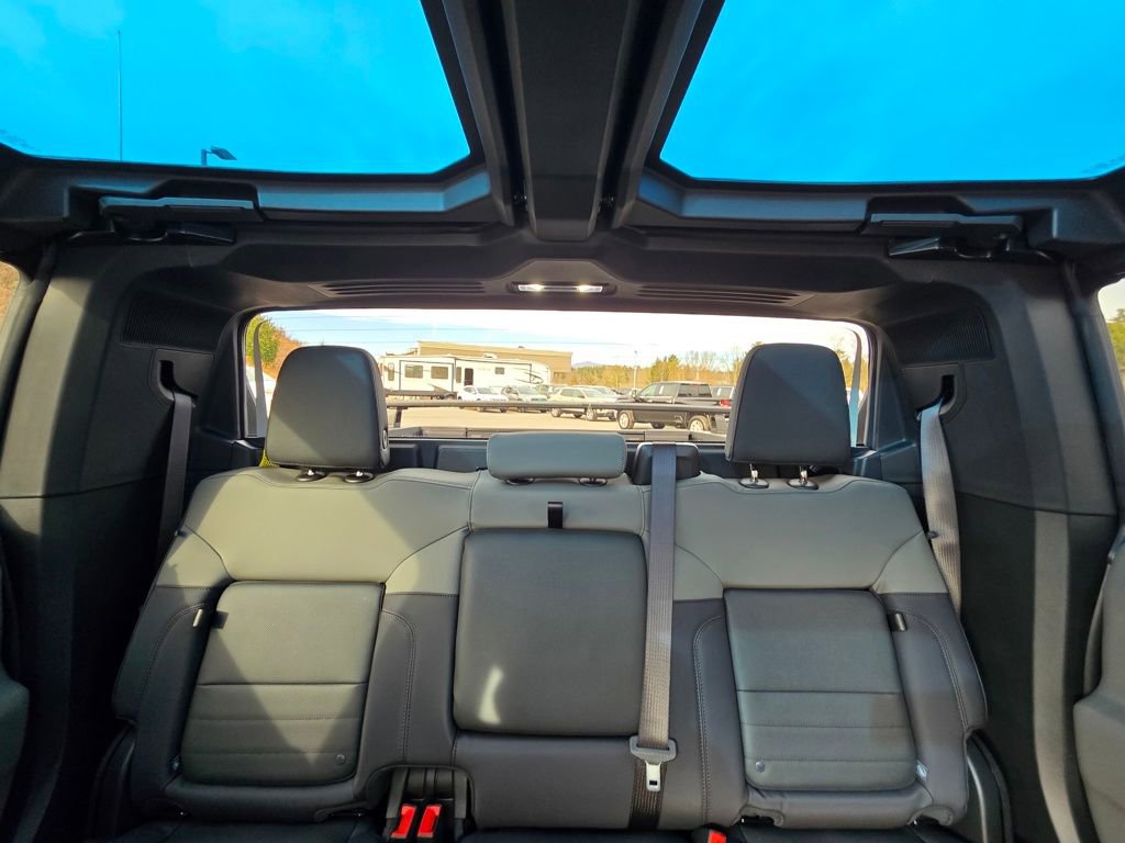 New 2025 GMC Hummer EV 2X image 42