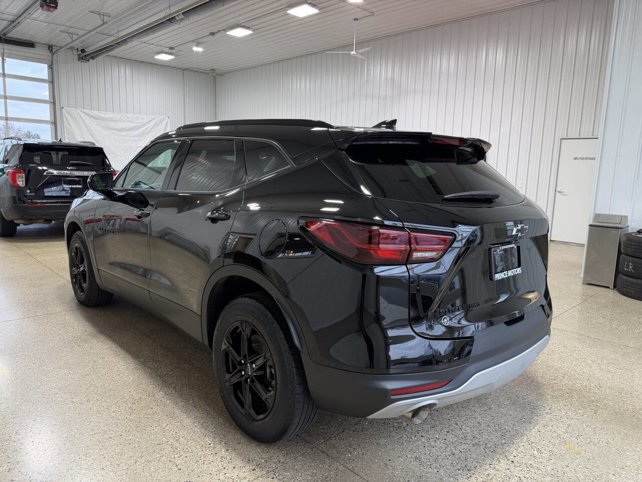 Used 2024 Chevrolet Blazer LT w/ Midnight/Sport Edition image 3