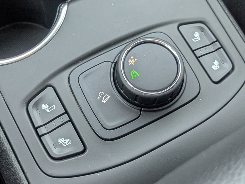 Used 2018 GMC Terrain SLE image 21