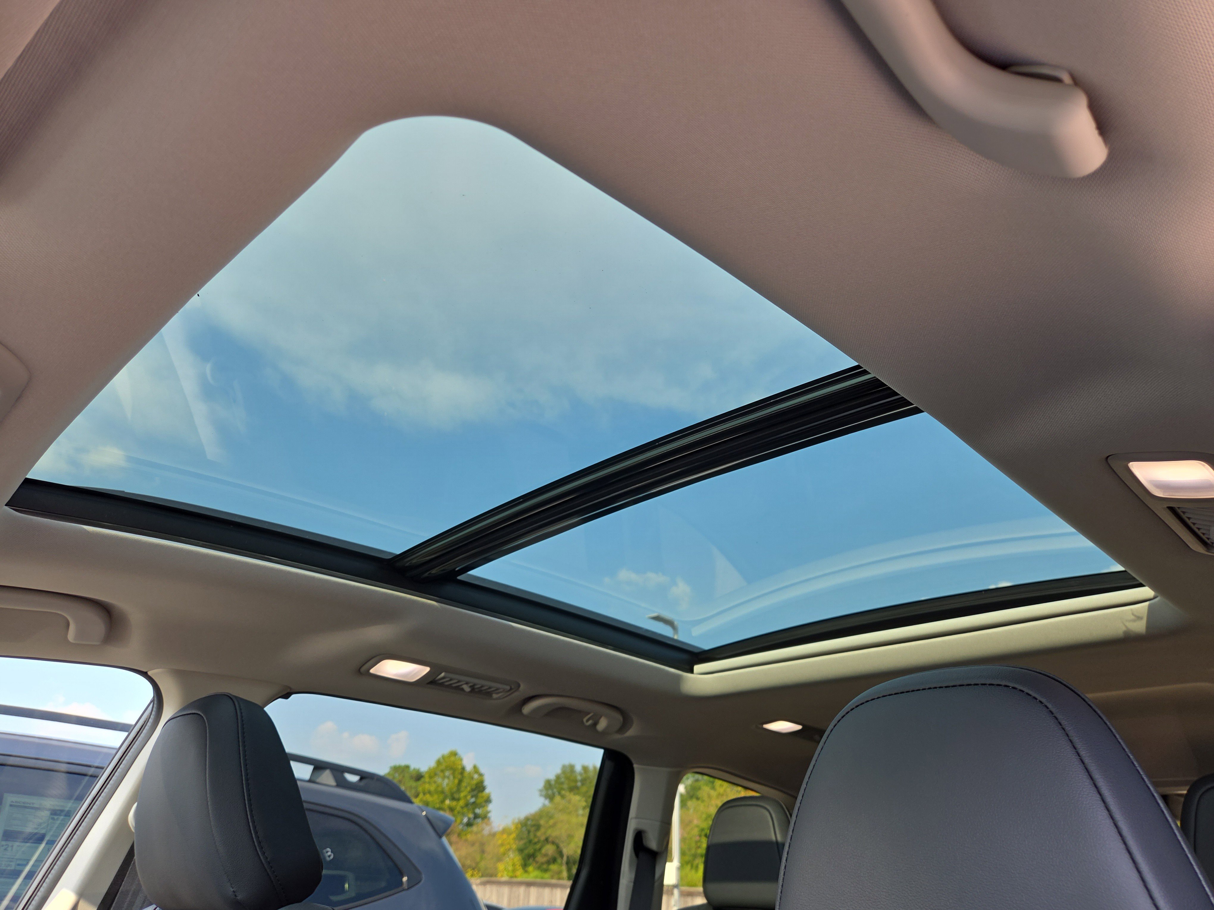 New 2025 Subaru Ascent Bronze Edition image 17