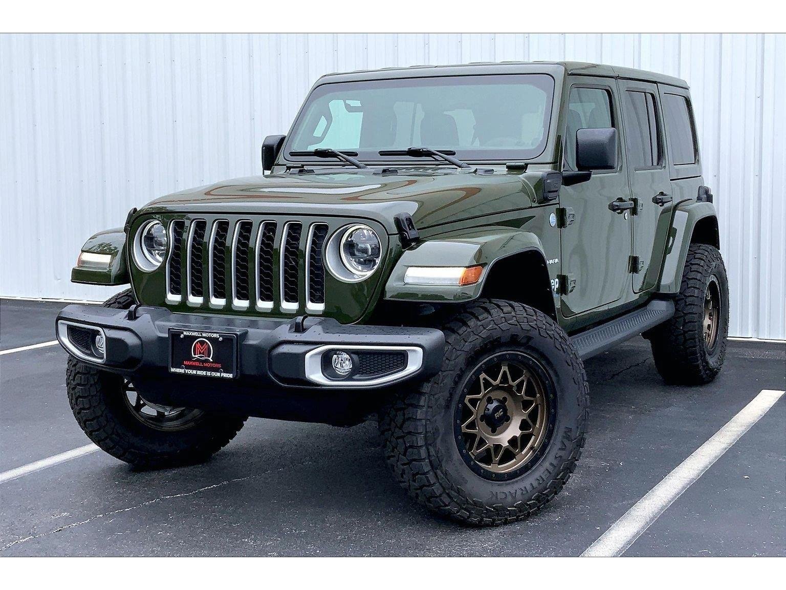 Used 2023 Jeep Wrangler Unlimited Sahara w/ Cold Weather Group