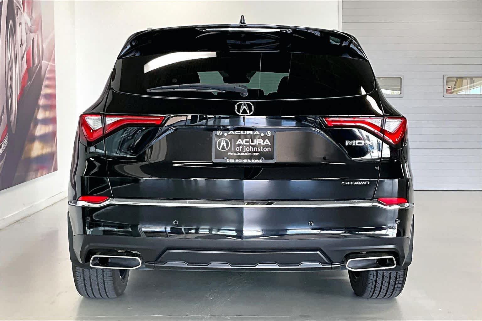 Used 2023 Acura MDX SH-AWD w/ Advance Package image 5