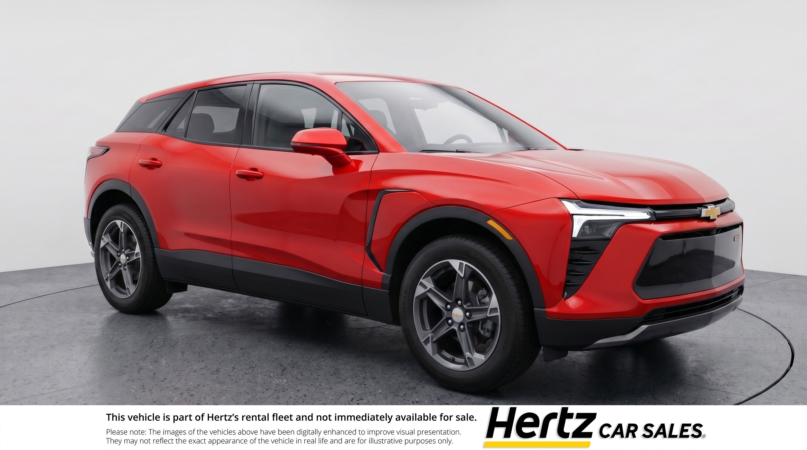 Used 2025 Chevrolet Blazer LT FWD image 1