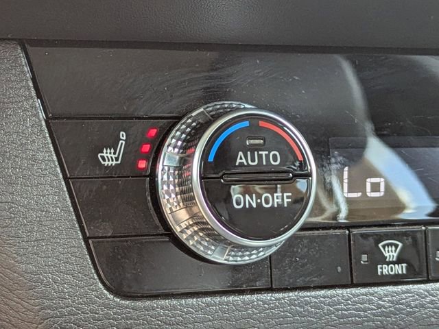 Used 2024 Mitsubishi Outlander SE AWD/4WD image 24