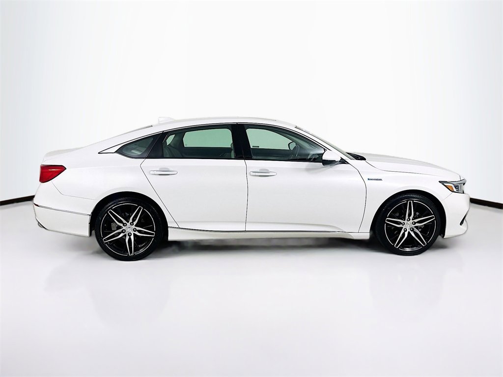 Used 2021 Honda Accord Touring image 6