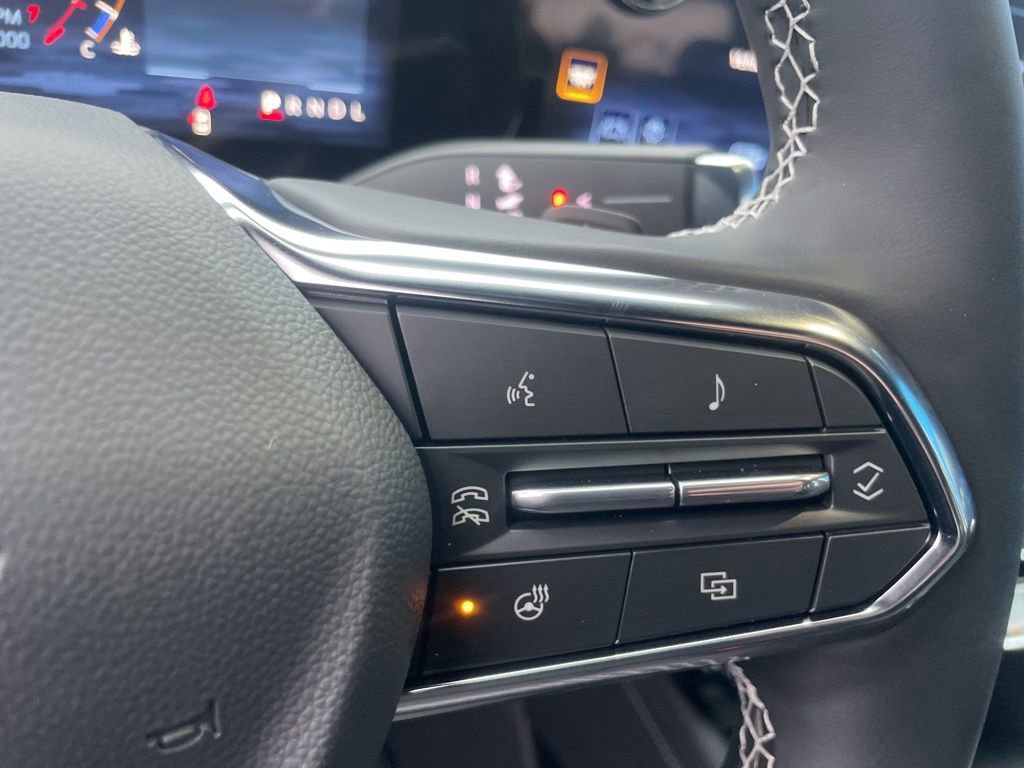 New 2026 Chevrolet Traverse LT image 17