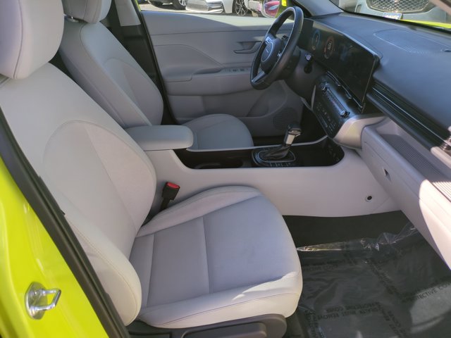 Used 2025 Hyundai Kona SEL AWD/4WD image 19