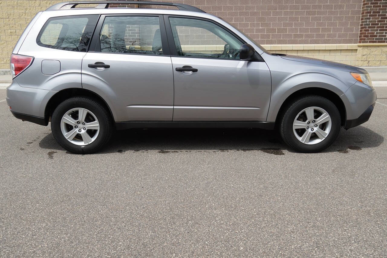Used 2011 Subaru Forester 2.5X AWD/4WD image 4