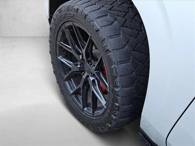 Used 2023 Cadillac Escalade Sport Platinum w/ LPO, ONYX Package image 13