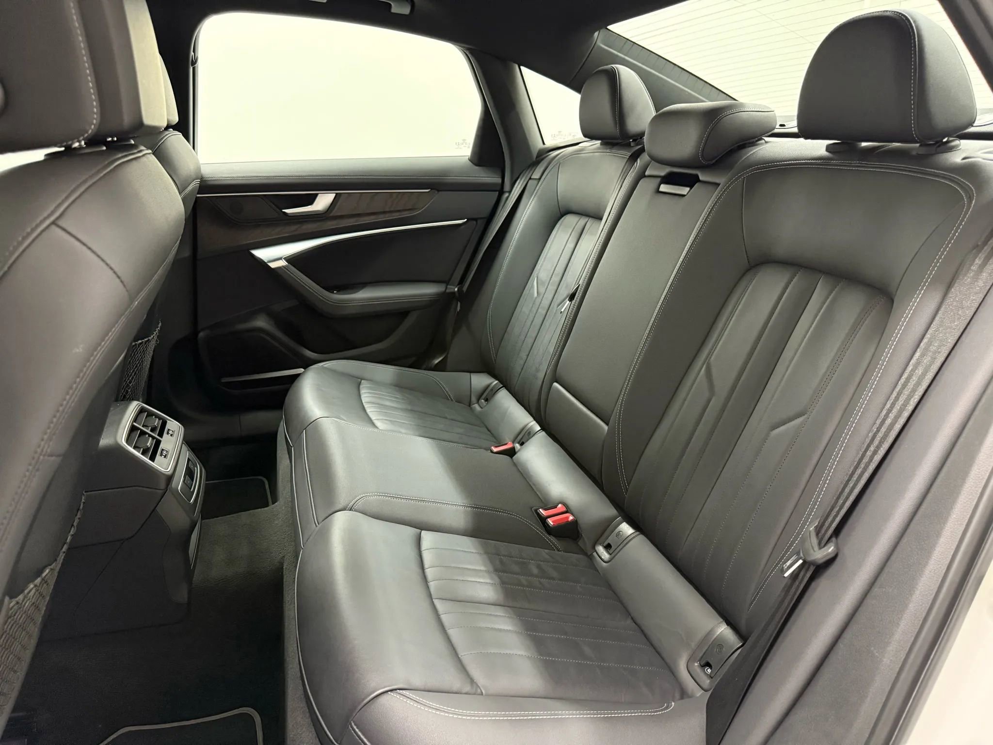 Used 2021 Audi A6 Premium Plus w/ Premium Plus Package image 41