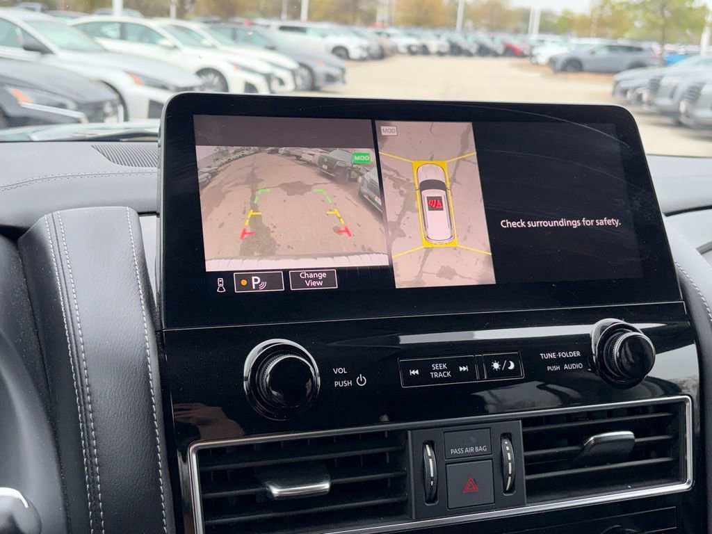 Used 2024 INFINITI QX80 Luxe image 18