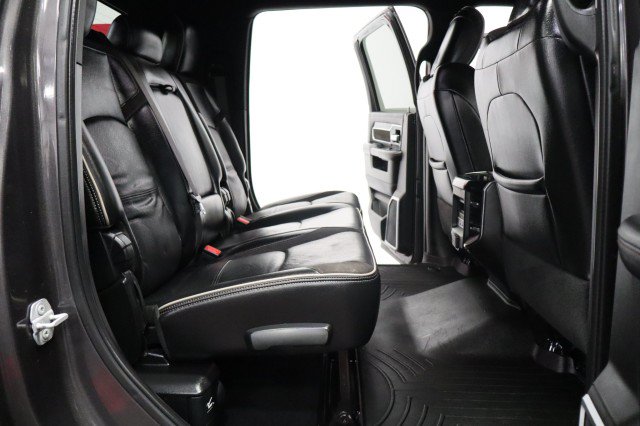 Used 2019 RAM 2500 Laramie w/ Night Edition AWD/4WD image 10