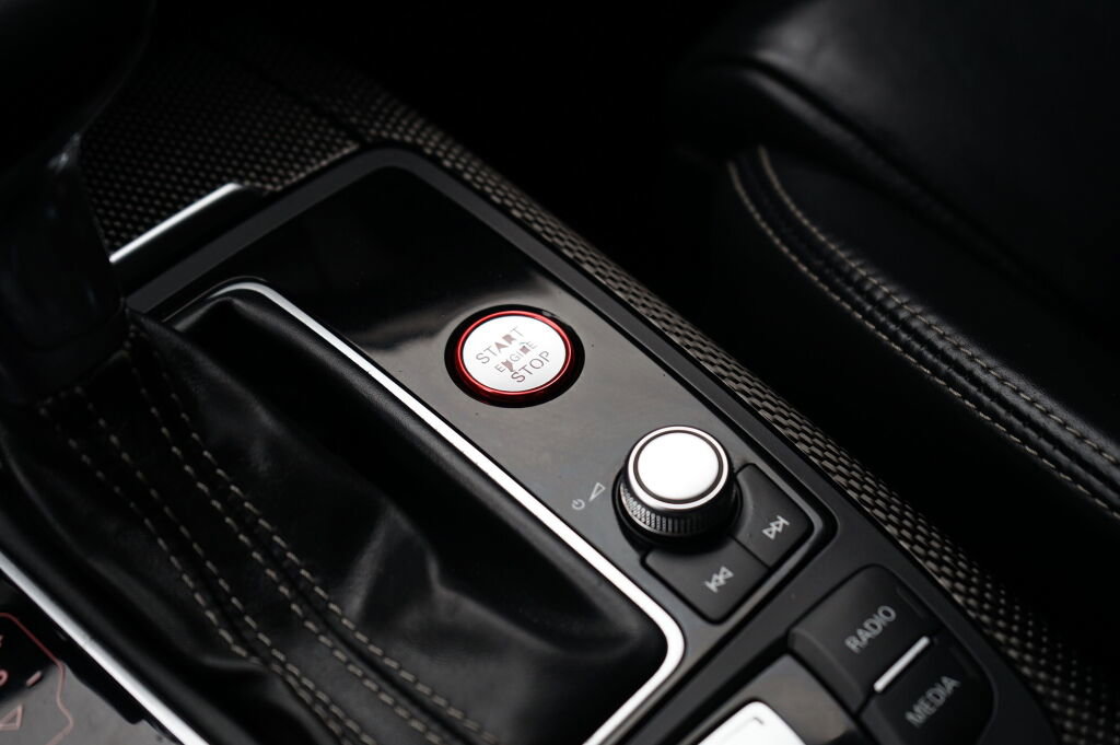 Used 2013 Audi S7 Prestige w/ Innovation Pkg image 26