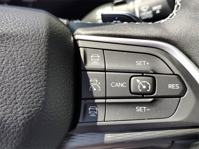 New 2025 Jeep Grand Cherokee L Altitude image 19