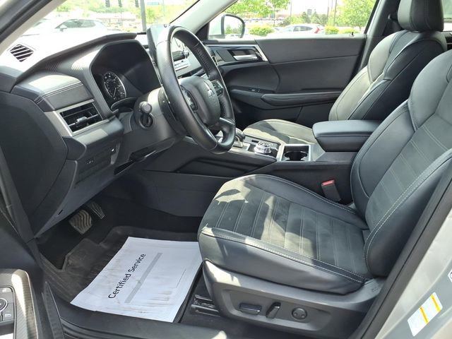 Used 2024 Mitsubishi Outlander AWD image 18