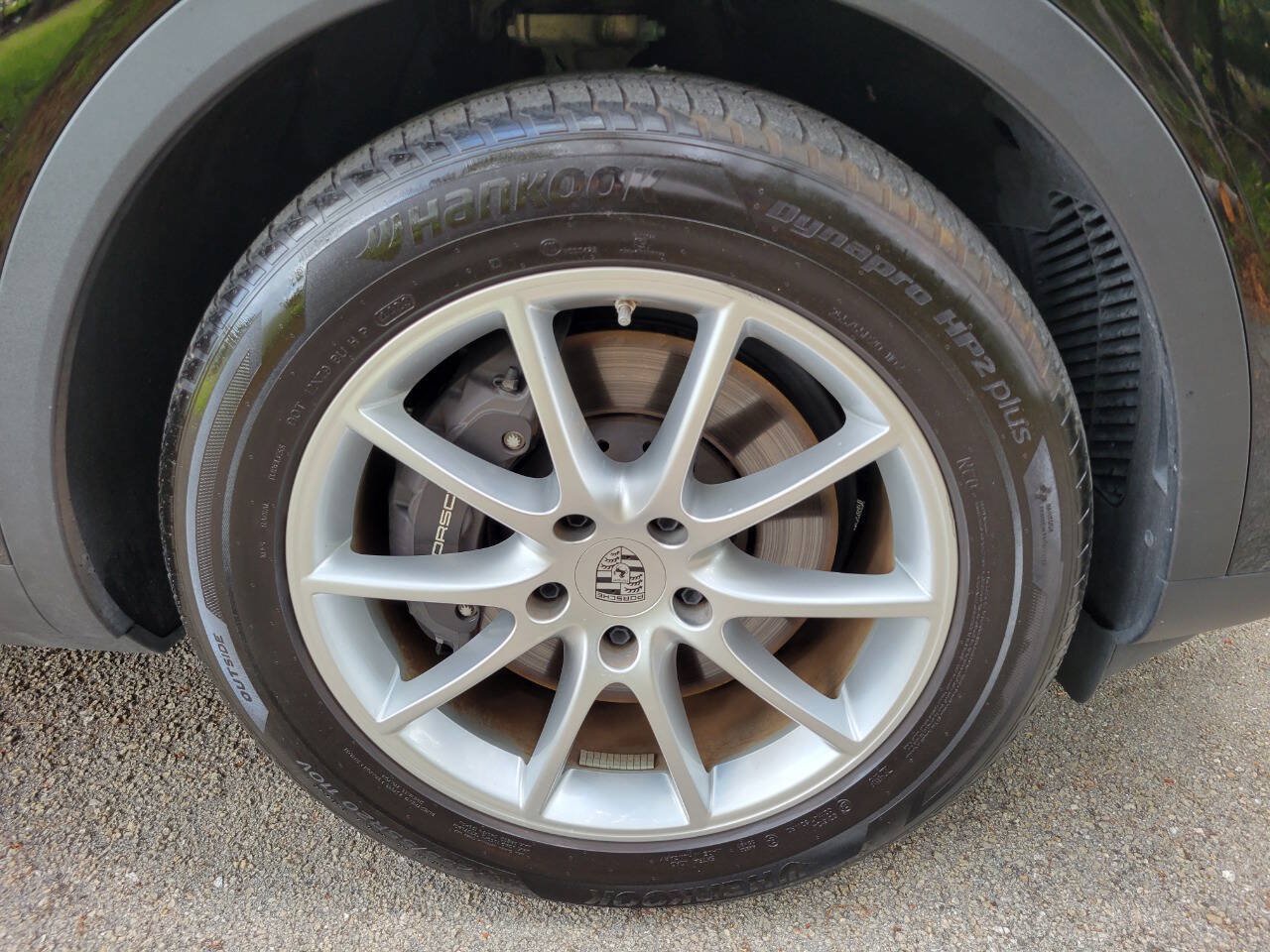 Used 2024 Porsche Cayenne AWD/4WD image 17