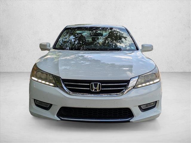 Used 2013 Honda Accord Touring image 2