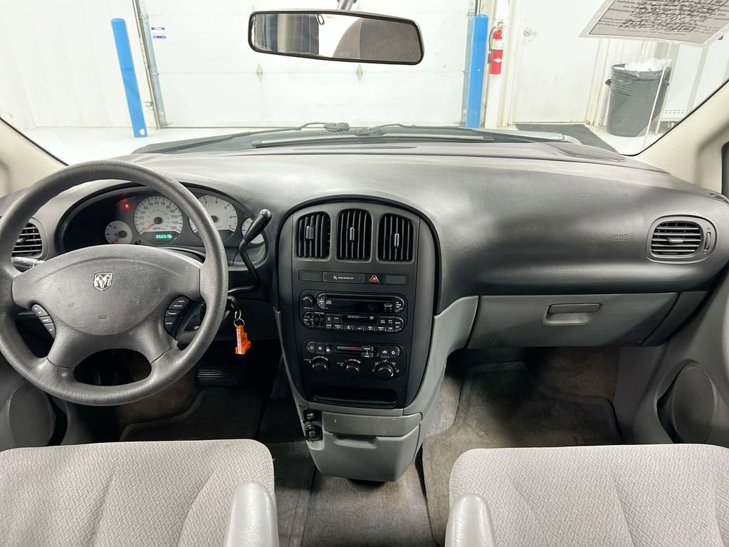 Used 2007 Dodge Grand Caravan SE w/ Popular Equipment Group I image 10