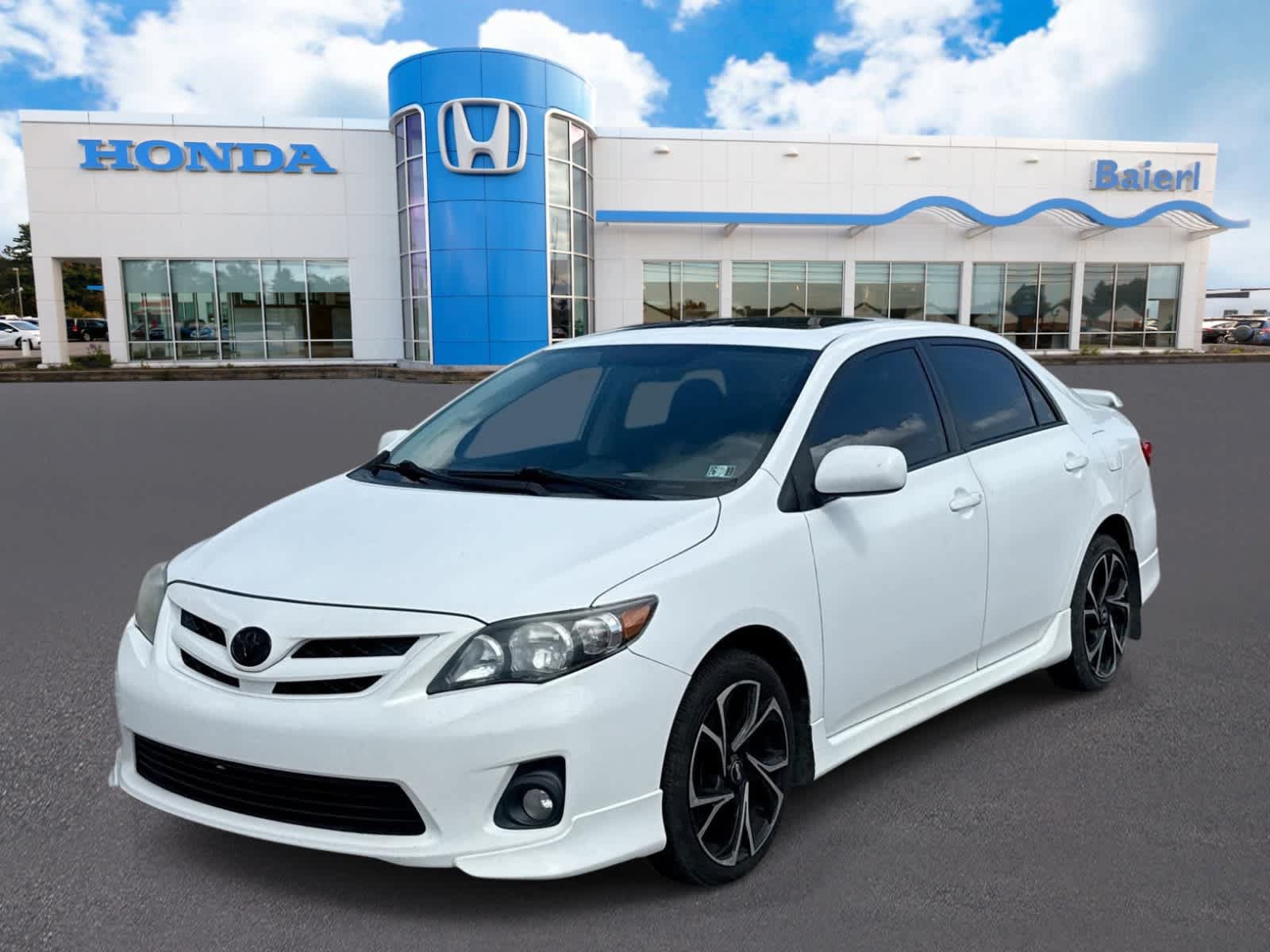 Used 2013 Toyota Corolla S w/ Premium Pkg FWD image 1