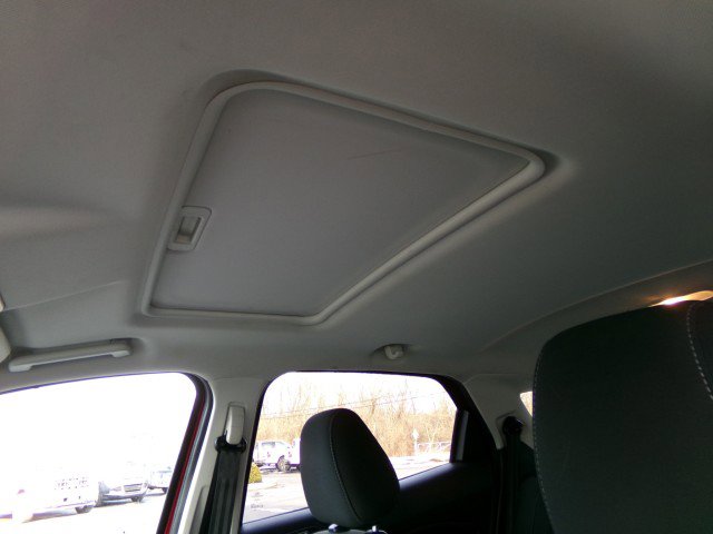 Used 2021 Ford EcoSport SE w/ SE Convenience Package image 18