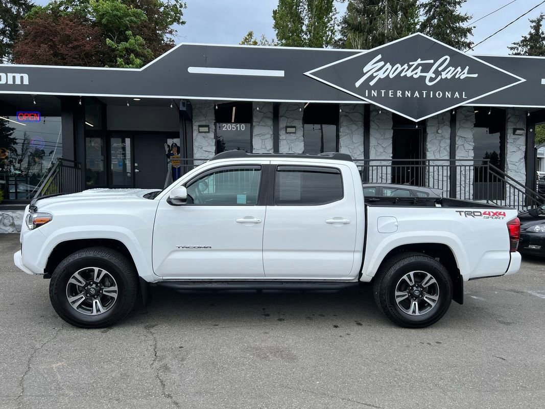 Used 2019 Toyota Tacoma TRD Sport w/ Technology Package AWD/4WD image 2