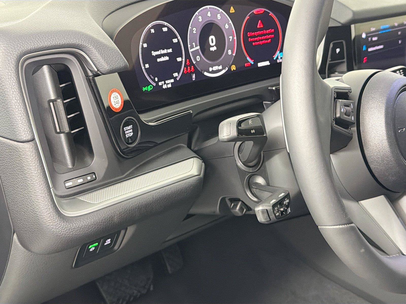 Certified 2025 Porsche Cayenne Coupe AWD/4WD image 33