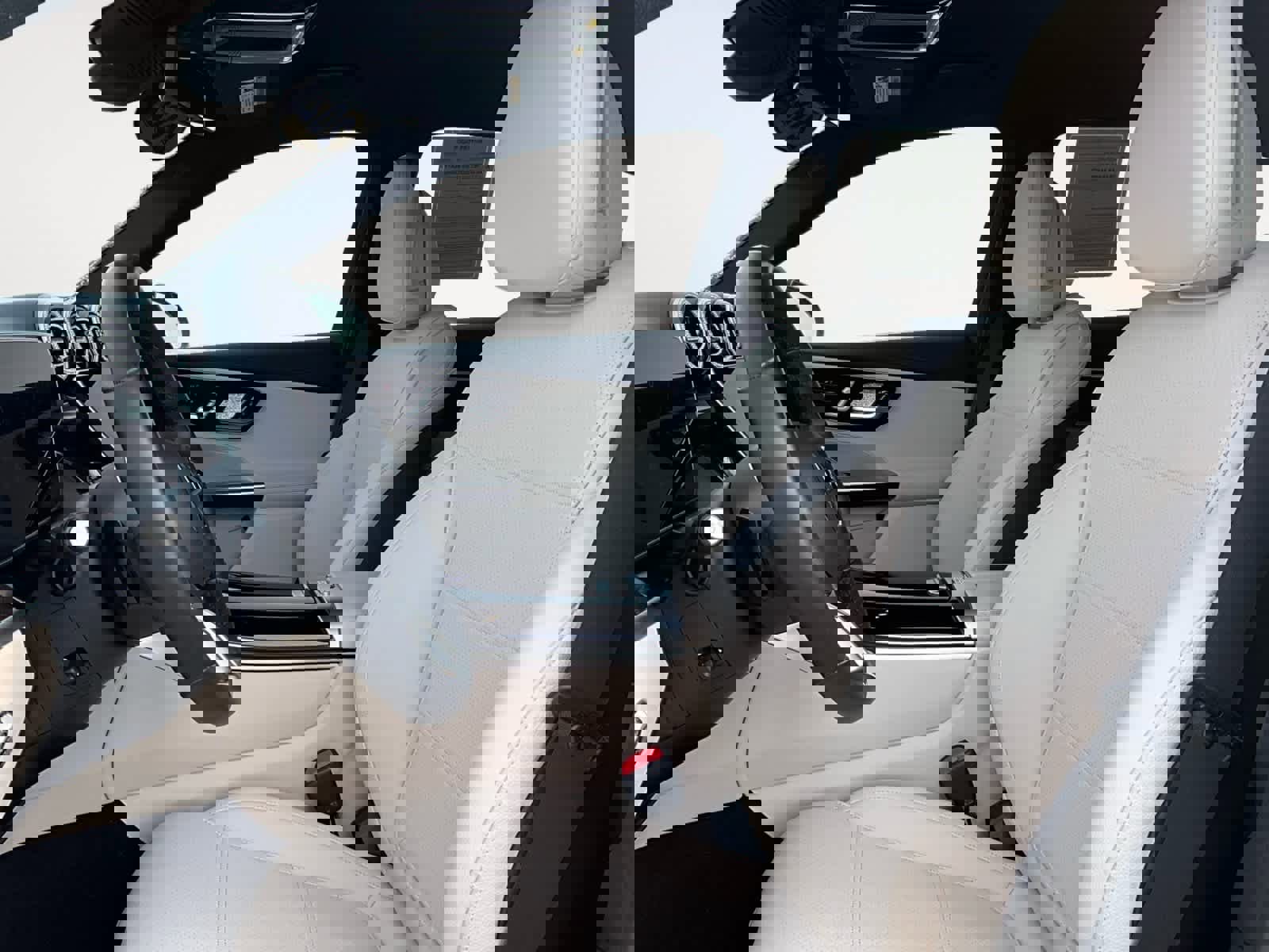 Used 2025 Mercedes-Benz GLC 350e 4MATIC image 11