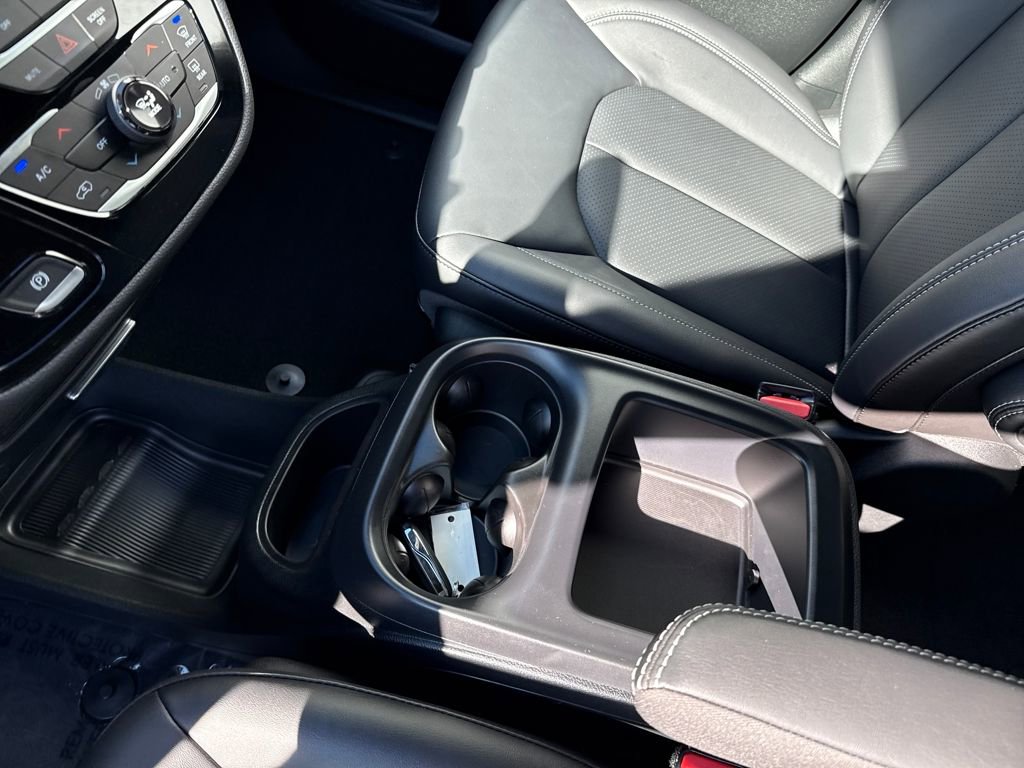 New 2026 Chrysler Pacifica Select image 26