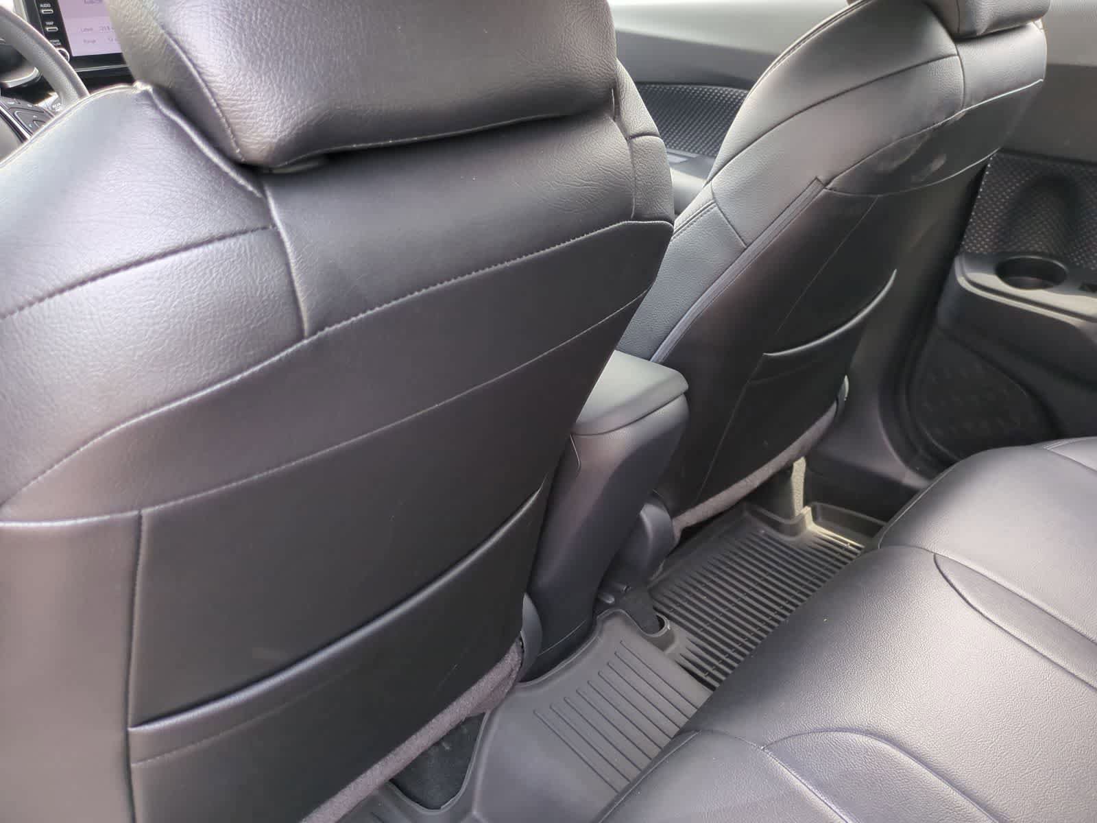 Used 2019 Toyota C-HR LE FWD image 17