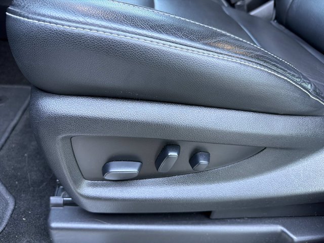 Used 2018 Chevrolet Tahoe LT w/ RST Edition RWD image 12