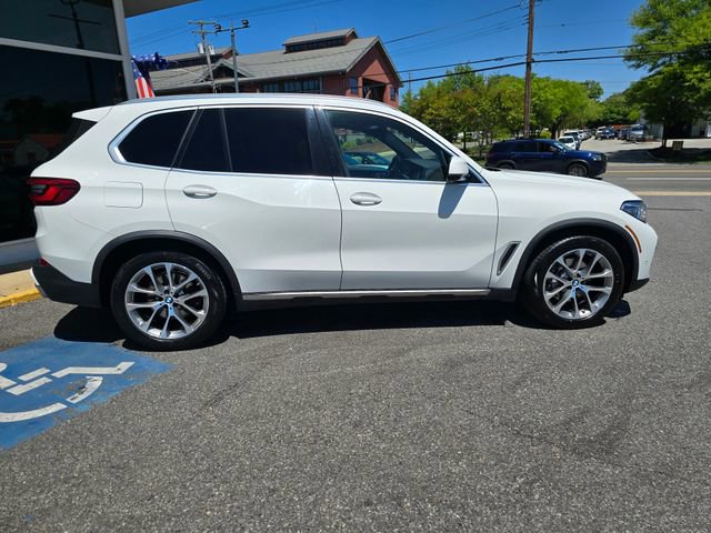 Used 2019 BMW X5 xDrive40i w/ Executive Package AWD/4WD image 41