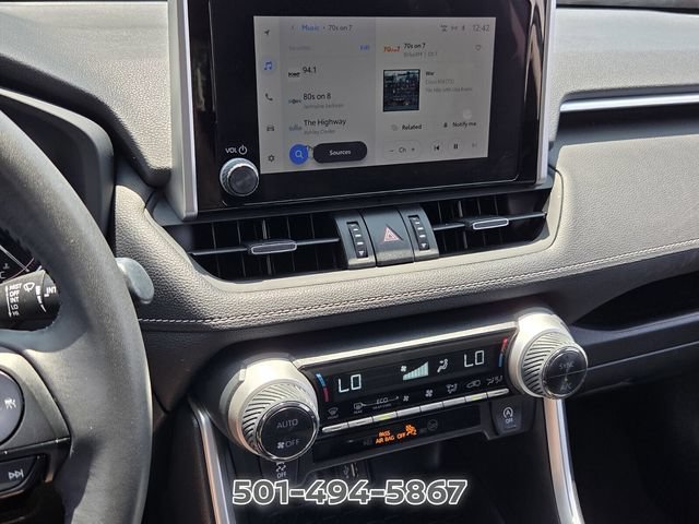 Used 2023 Toyota RAV4 XLE Premium FWD image 17